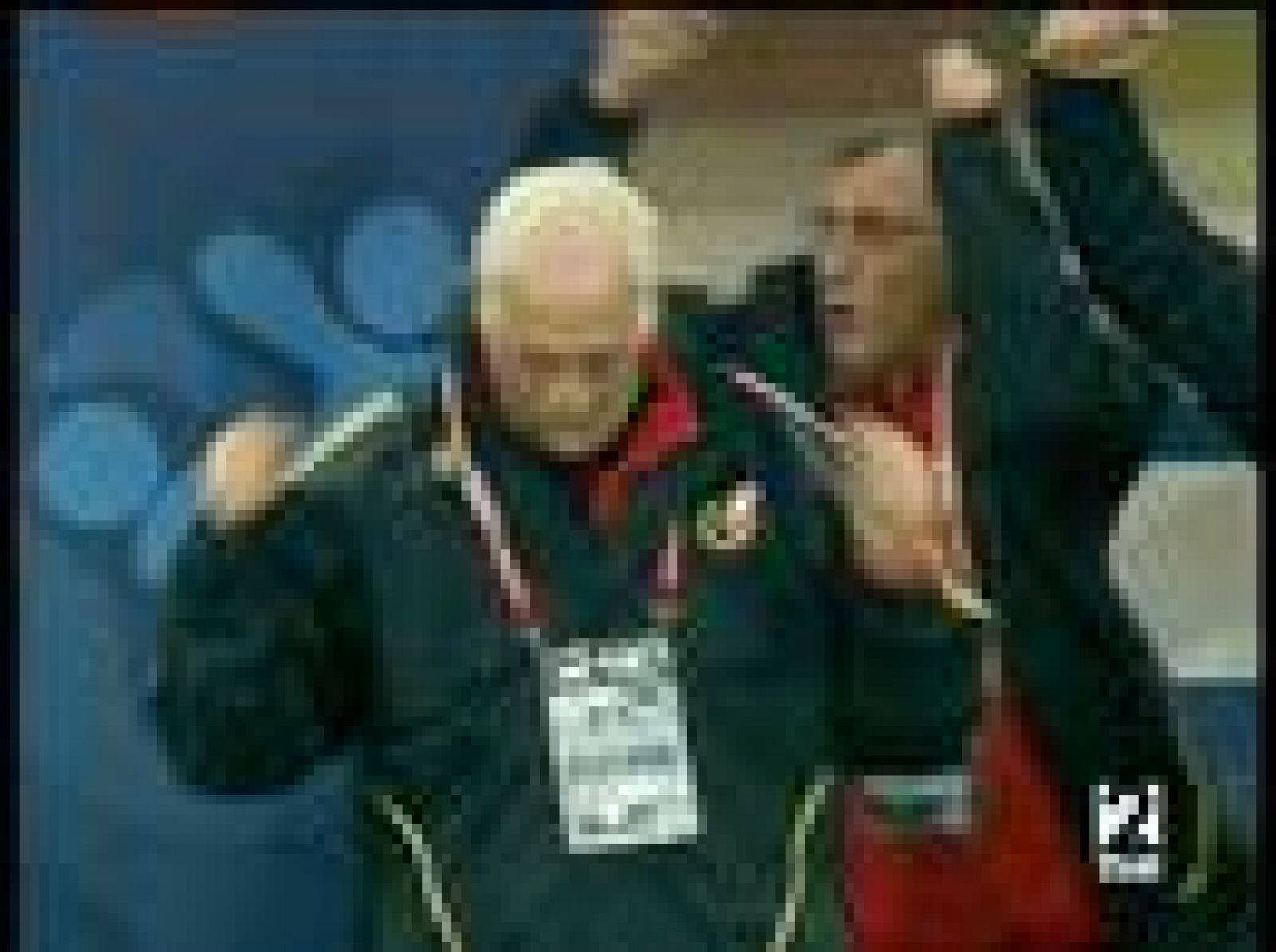 Se sabía que Luis Aragonés no continuaría entrenando en España al término de la Eurocopa, y él mismo dijo en 'Tengo una pregunta para usted' que lo más seguro era que entrenara en el extranjero. El Fenerbahçe turco podría ser su destino.