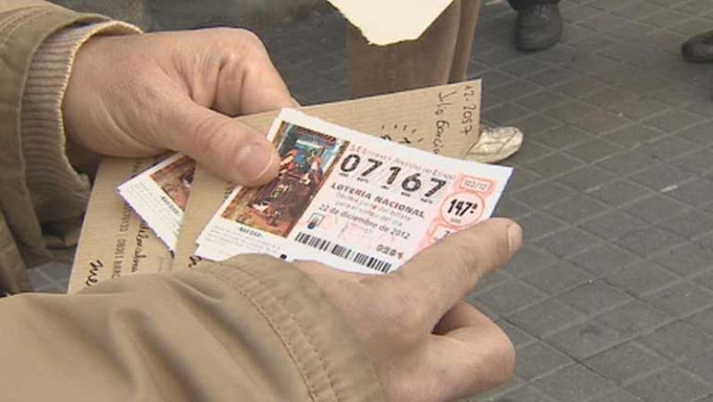 La administración de lotería barcelonesa 'El Gato Negro' cumple 100 años.