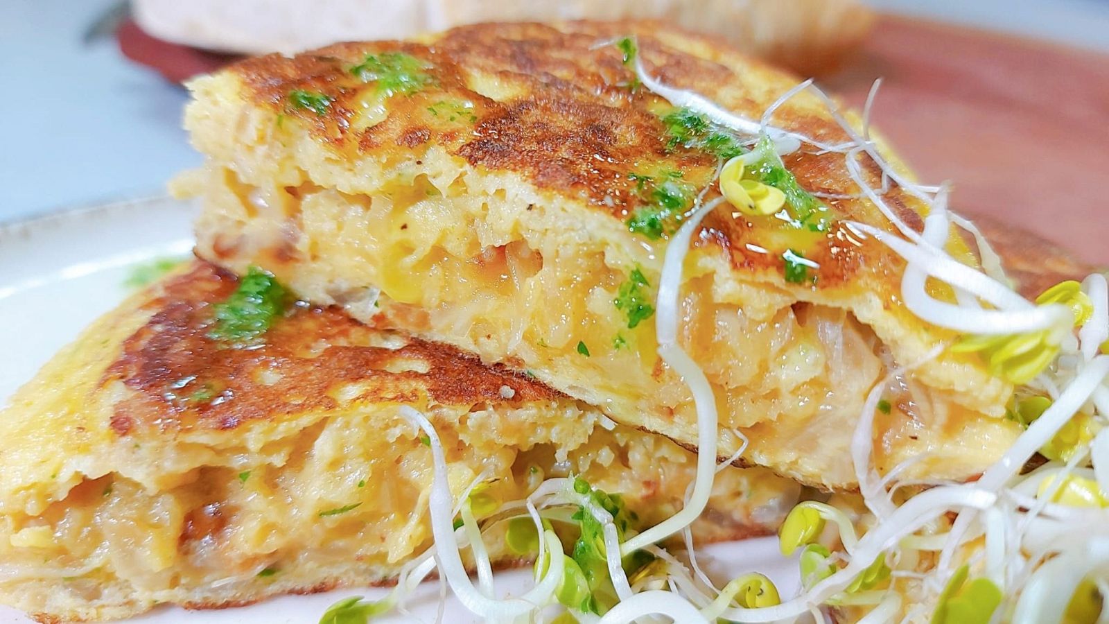 Receta de tortilla sin patata y con cebolla - Saber vivir | Ver