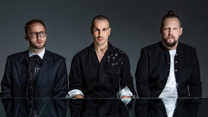 Eurovisión - The Roop  - "On Fire" - (Lituania)