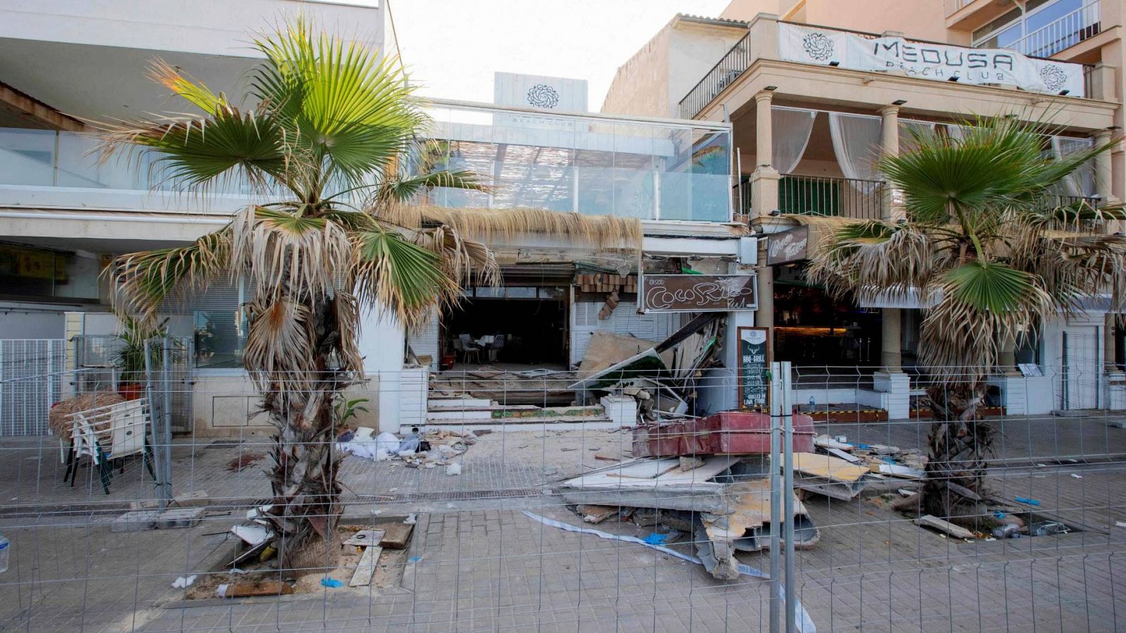 La terraza del Medusa Beach no tenía licencia de actividad