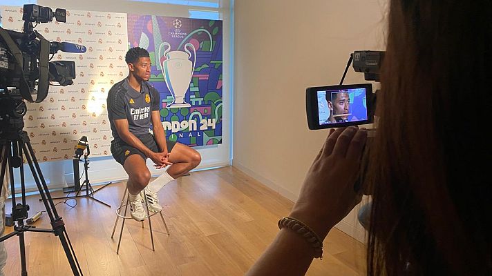 Telediario 1 - Bellingham, a TVE: "Vinicius es el mejor del mundo, si gana el Balón de Oro estaré tan orgulloso como si lo ganara yo"