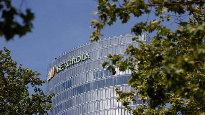 Telediario 1 - Ciberataques a grandes empresas: Iberdrola, Telefónica y Santander, entre las últimas