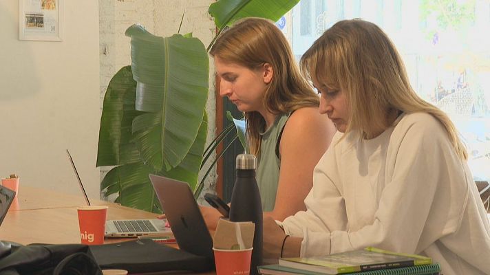 L'Informatiu - Bars i cafeteries posen límits als teletreballadors