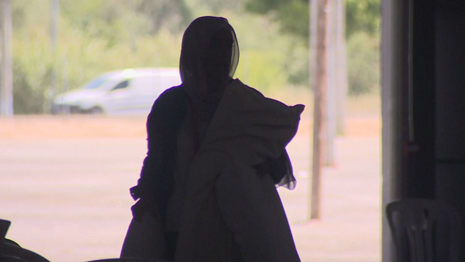 Pavelló d'acollida de temporers a Lleida - L'Informatiu | Veure