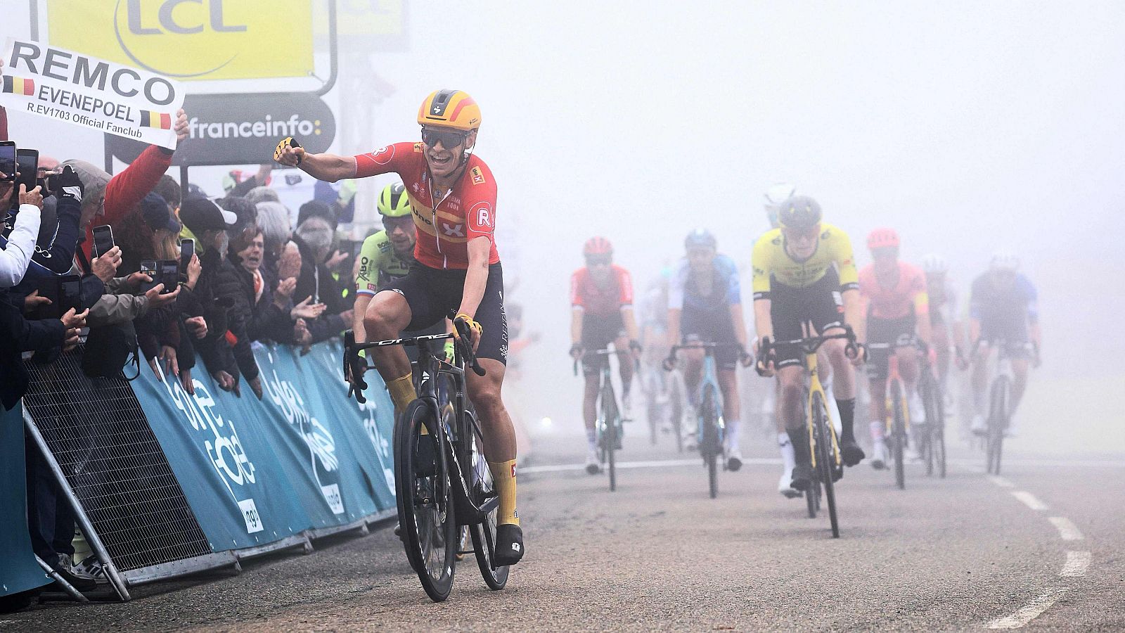 Magnus Cort gana la segunda etapa del Dauphiné en un final agónico