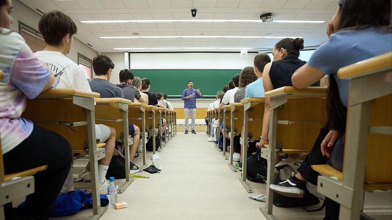 Arranca la EBAU en España para cerca de 300.000 alumnos | Ver