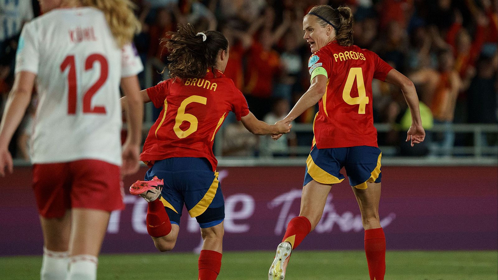 Resumen España - Dinamarca | Clasificación Eurocopa femenina 2025 | Ver
