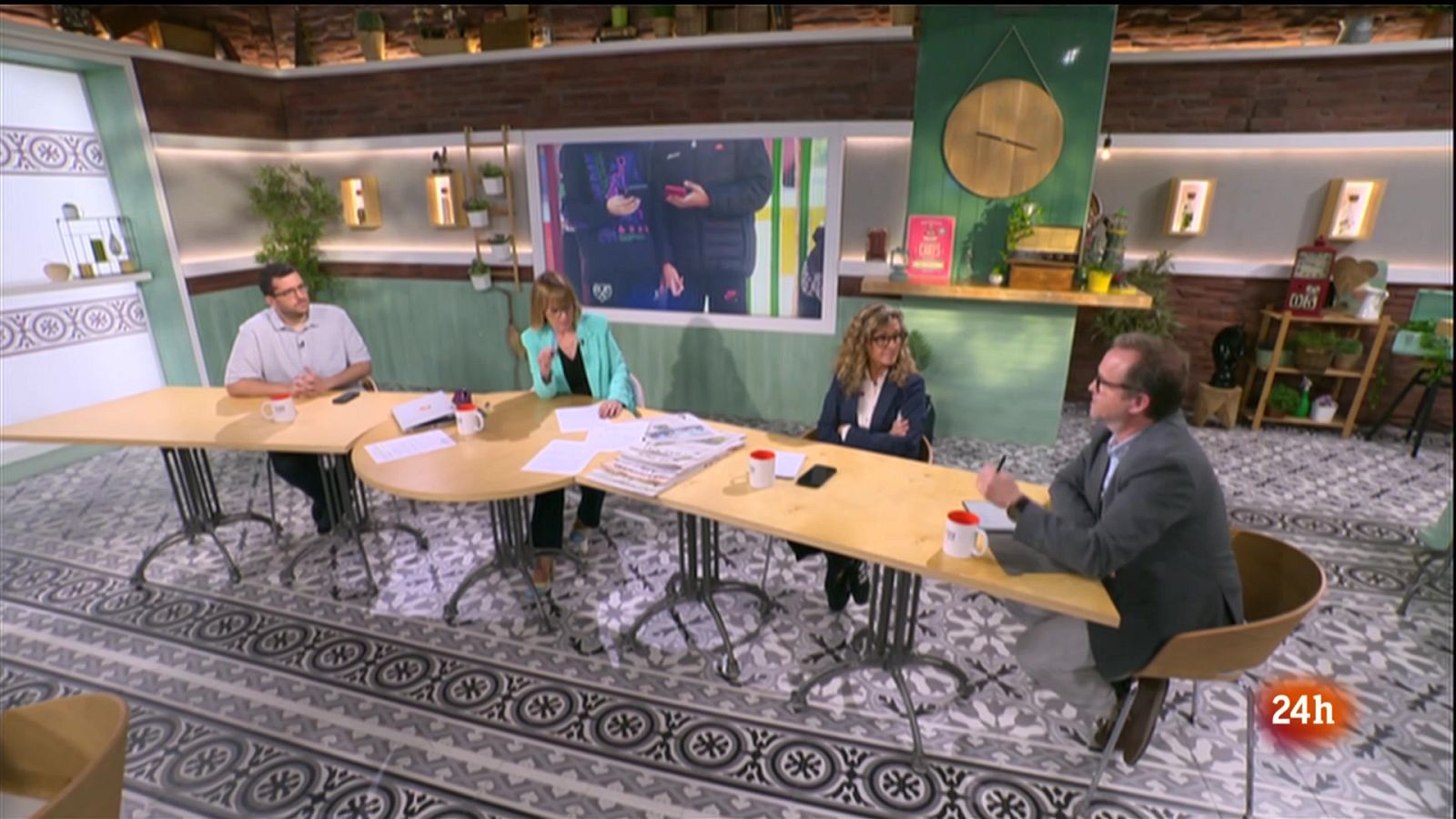 Gerardo Pisarello, mesures per protegir els menors a internet i Isidre Esteve