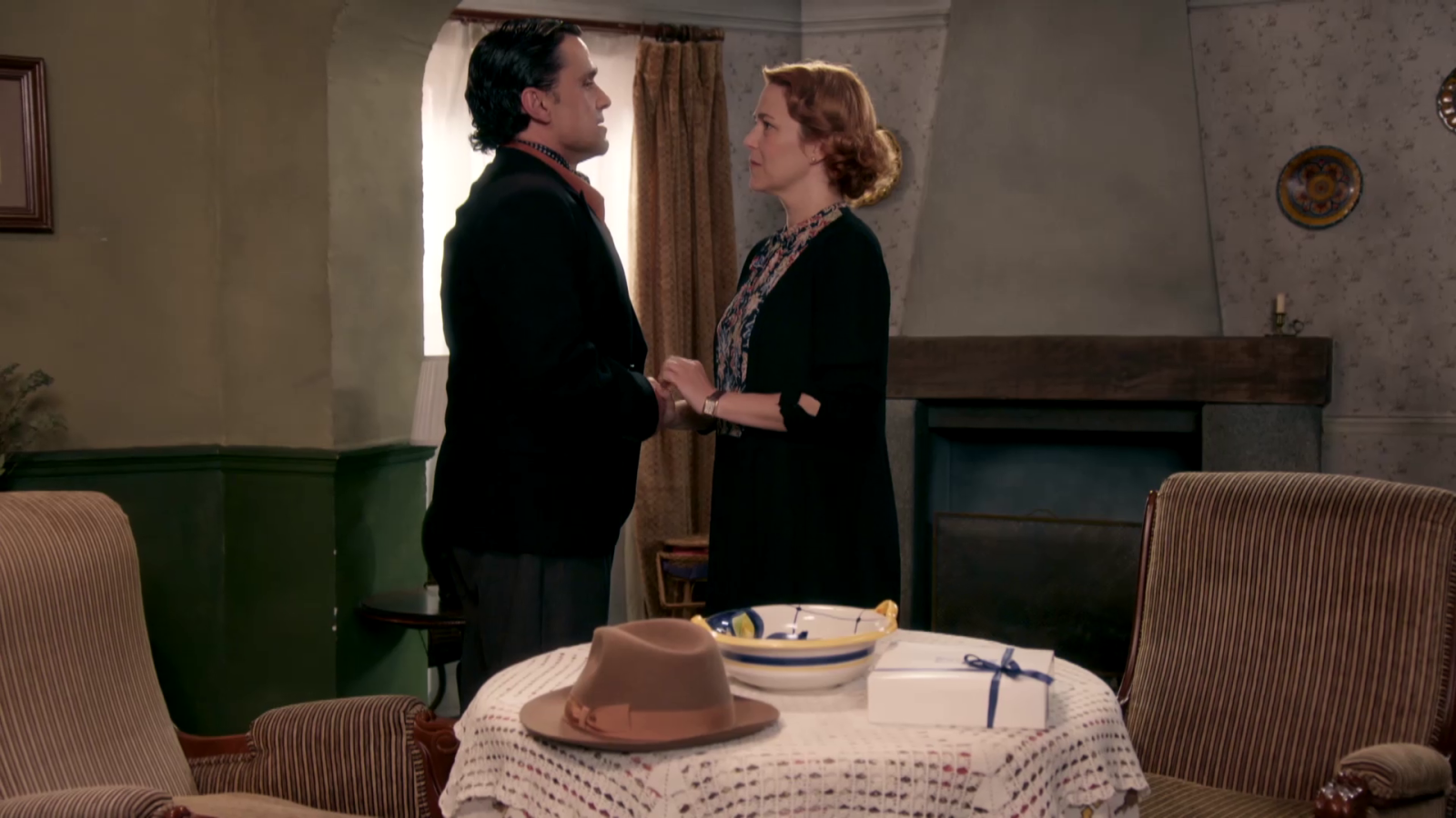 La Moderna: Pietro y Antonia deciden casarse - Salón de té La Moderna | Ver