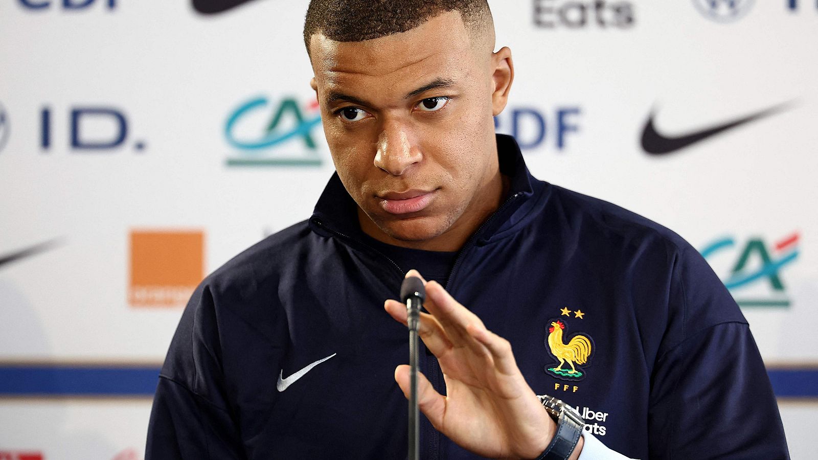 Divorcio fatal entre Kylian Mbappe y el PSG | Ver
