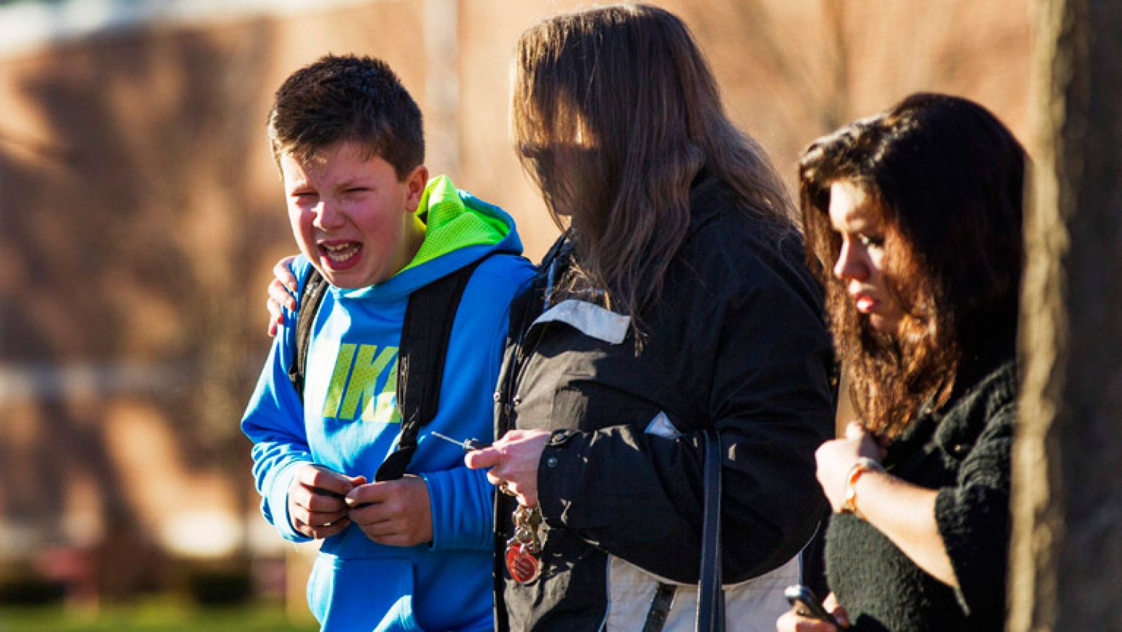 Al menos 27 muertos en un tiroteo en una escuela del estado de Connecticut