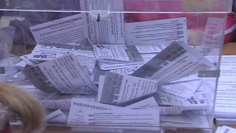 Los vecinos de Peligros en Granada eligen en qué se gastará el ayuntamiento los presupuestos