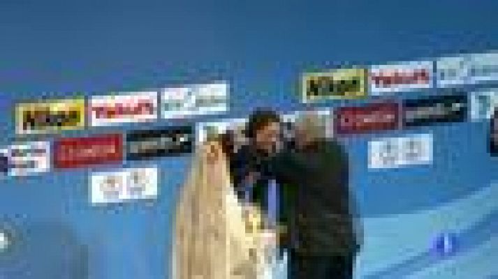 Telediario 1 - Costa pone el broche de oro en la piscina corta