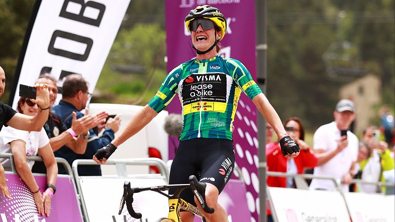 Marianne Vos gana en La Molina y se pone líder de la Volta a Catalunya femenina