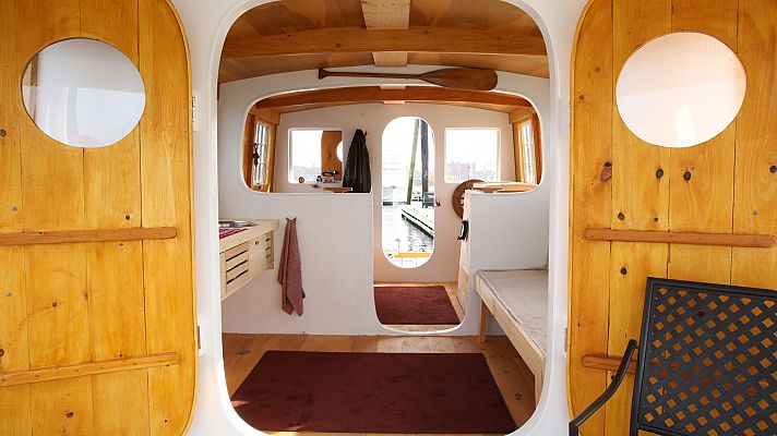 Mi casa flotante - King y Bloxom