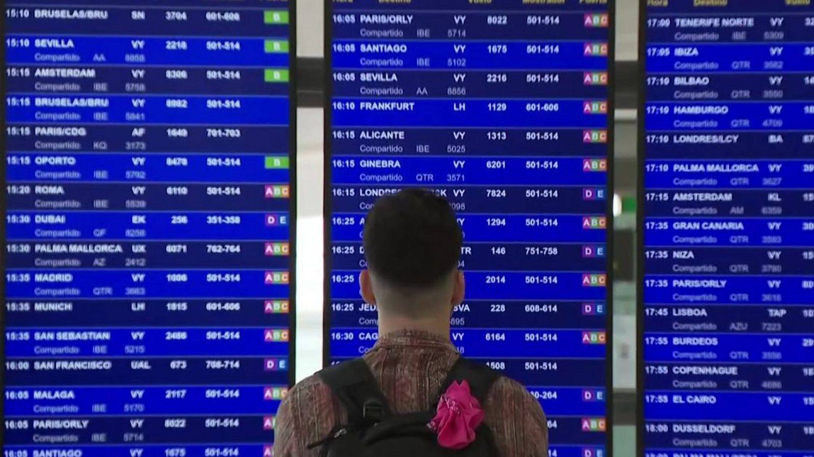 Retards a l'Aeroport del Prat per la forta tempesta