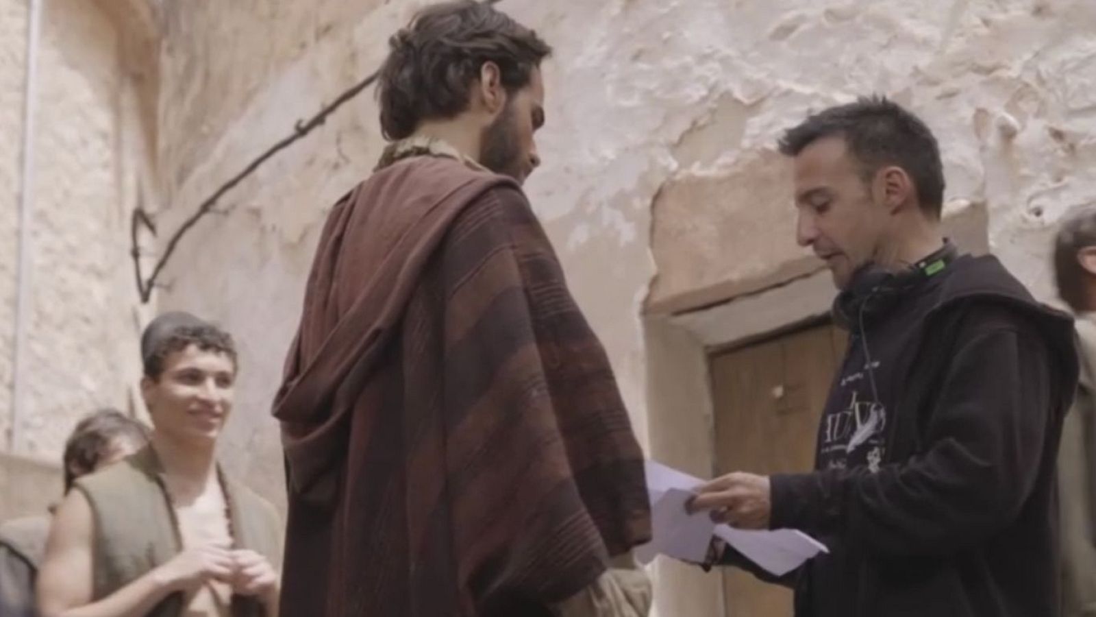 Alejandro Amenábar rueda 'El cautivo' en Sevilla: la vida del joven Cervantes | Ver