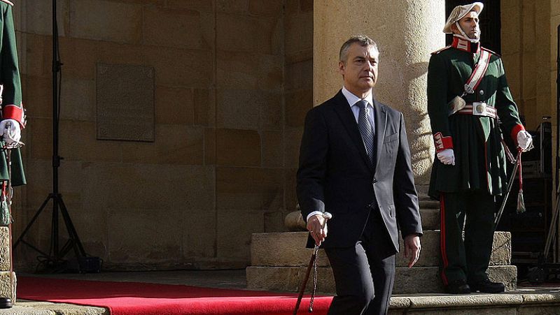 Urkullu se convierte en nuevo lehendakari tras jurar su cargo bajo el Árbol de Gernika