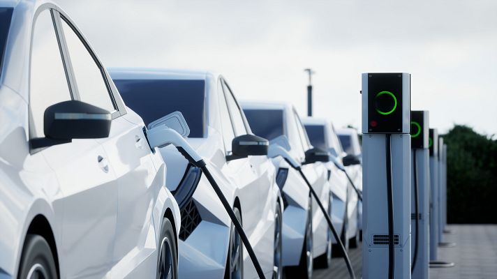 Telediario 1 - Aranceles a coches eléctricos chinos: Bruselas impone tasas provisionales de hasta el 38%