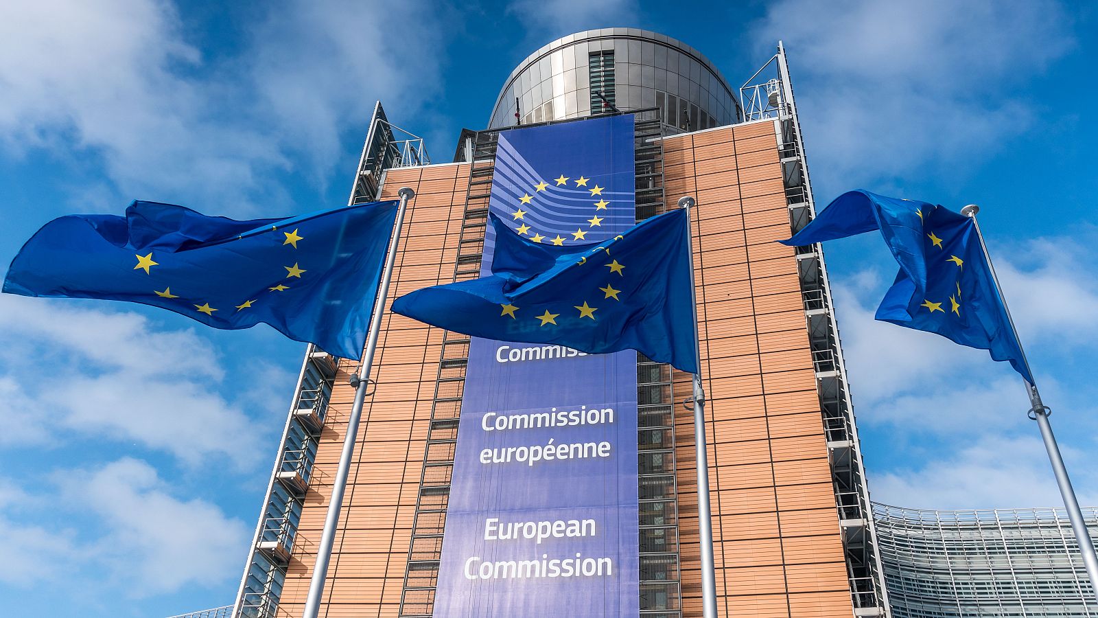 Bruselas aprueba el cuarto desembolso de fondos a España | Ver