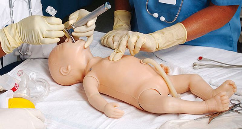 Presentado el primer similador neonatal