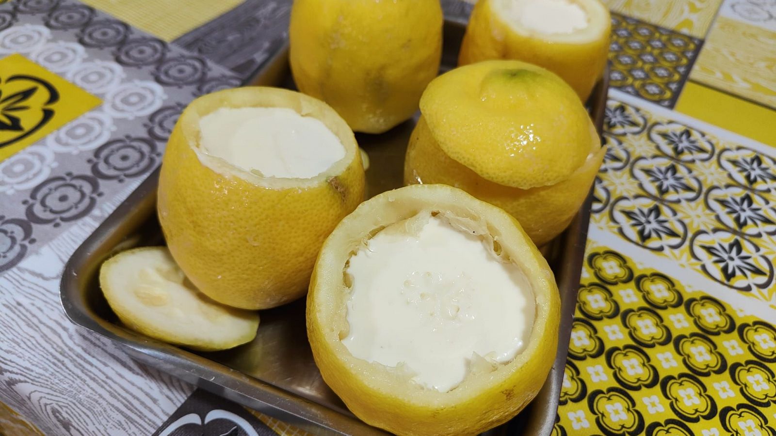 Receta de un helado de limón refrescante y fácil