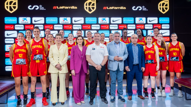 La seleccin femenina de baloncesto ya prepara los JJOO de Pars