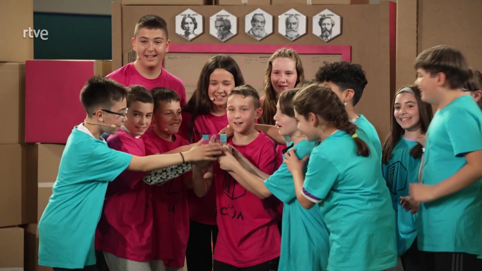 ¿Guerrera, compositor, astrónomo, inventor o autor? - Aprendemos en Clan. La Caja | Ver