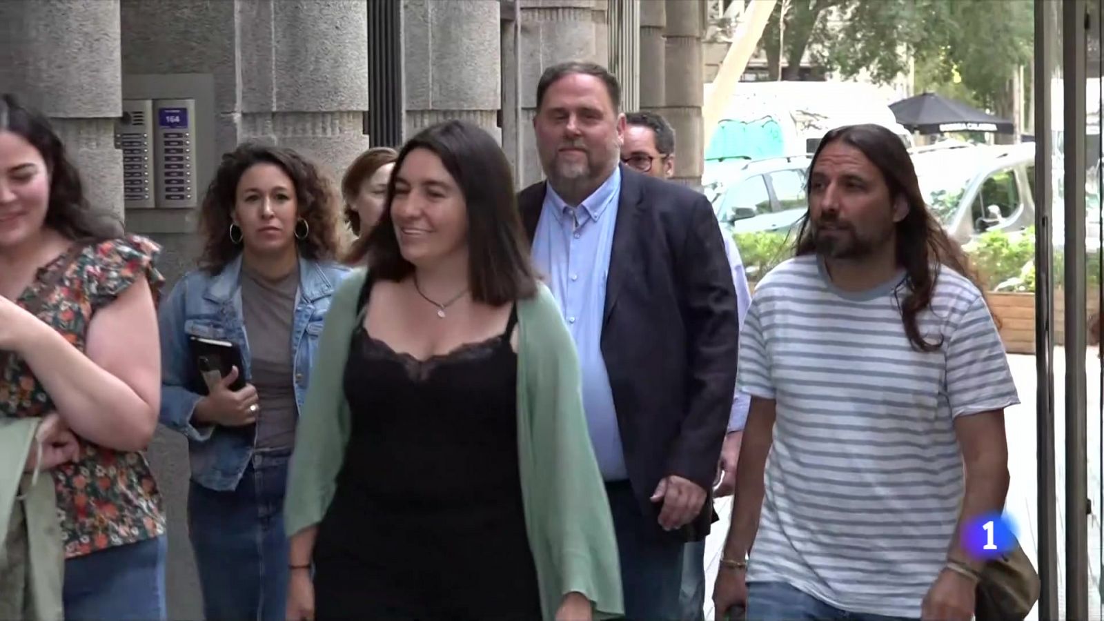 ERC i PSC defineixen el marc per pactar la investidura d'Illa - L'Informatiu | Veure