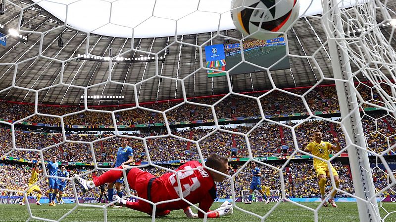 Rumanía - Ucrania: fallo de Lunin en el 2-0 | Eurocopa 2024 - Grupo E