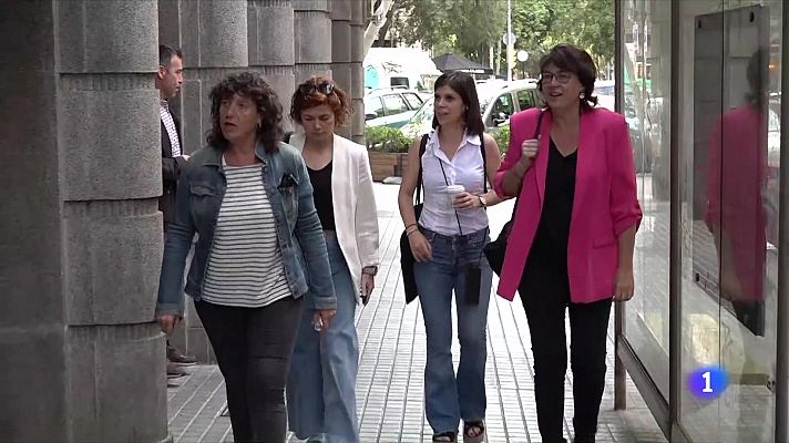 L'Informatiu - Uns 300 militants d'ERC demanen renovar la cúpula del partit