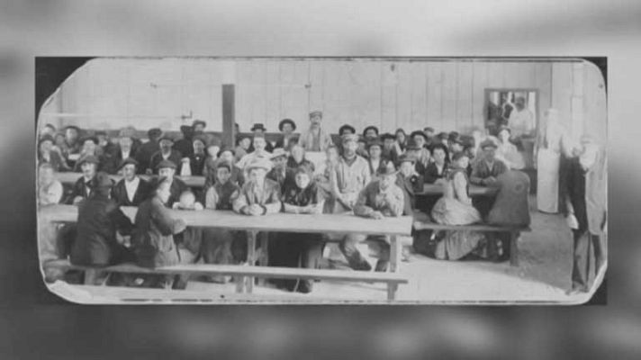 Telediario 1 - "Hotel de Inmigrantes"