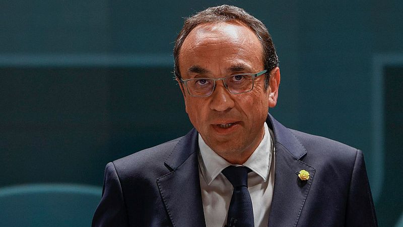 Josep Rull, recuerda que no puede "obligar a un grupo a presentar candidato" - Informativo 24h | Ver