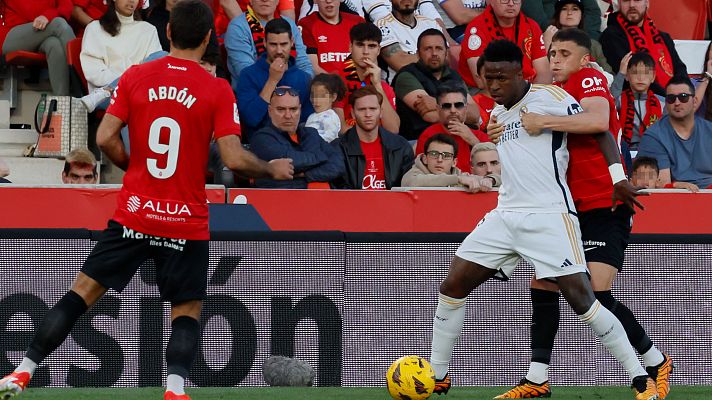 Telediario 1 - Conoce el calendario de la Liga 24/25: El Madrid comienza en Mallorca y el  Barça,  en Mestalla