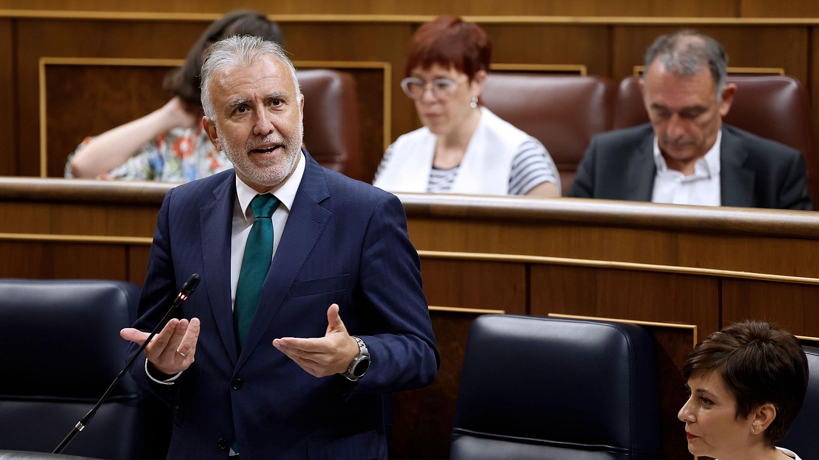 Torres tacha de "inadmisible" la acción del presidente de las Cortes baleares - La hora de La 1 | Ver