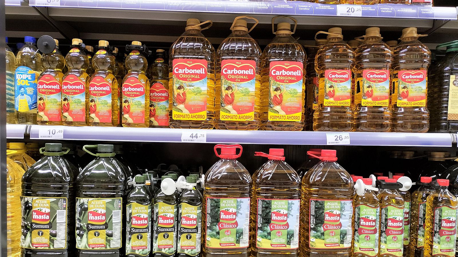 El Gobierno suprimirá el IVA del aceite de oliva desde el 1 de julio | Ver