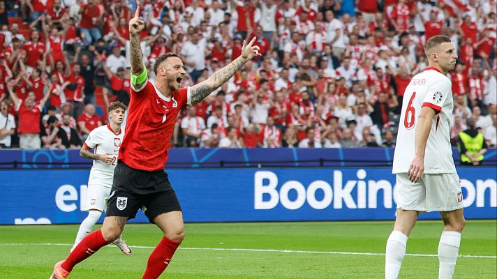 Eurocopa - Golazo de cabeza de Trauner tras un gran inicio de Austria