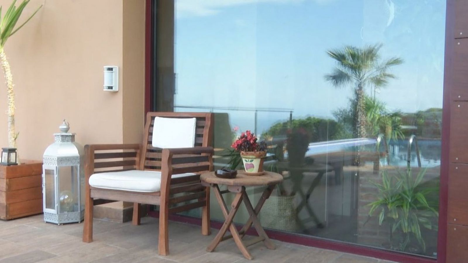 Creix l'interès per llogar terrasses - L'Informatiu | Veure