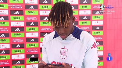 Nico Williams repasa con RTVE sus mejores jugadas contra Italia