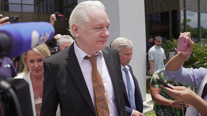 Telediario Matinal - Julian Assange queda en libertad tras 14 años de saga judicial