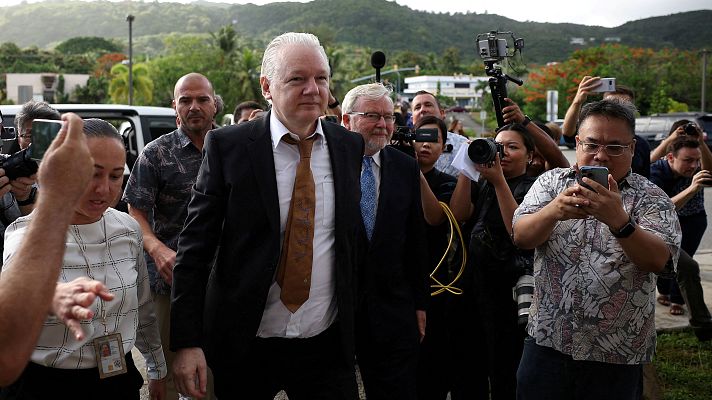 Telediario Matinal - Una jueza de EE.UU. permite a Assange regresar a Australia "como un hombre libre"