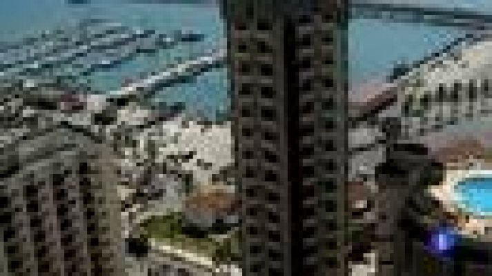 Telediario 1 - Agresores sexuales británicos