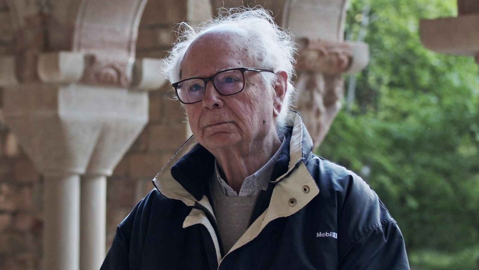 Entrevista a Francisco Ferrer Lerín - Un país para leerlo