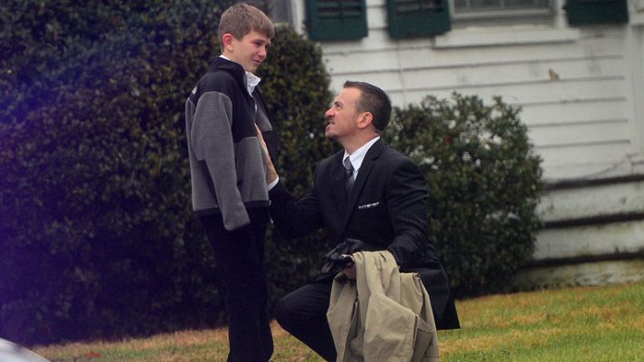 Telediario 1 - Funerales en Newtown