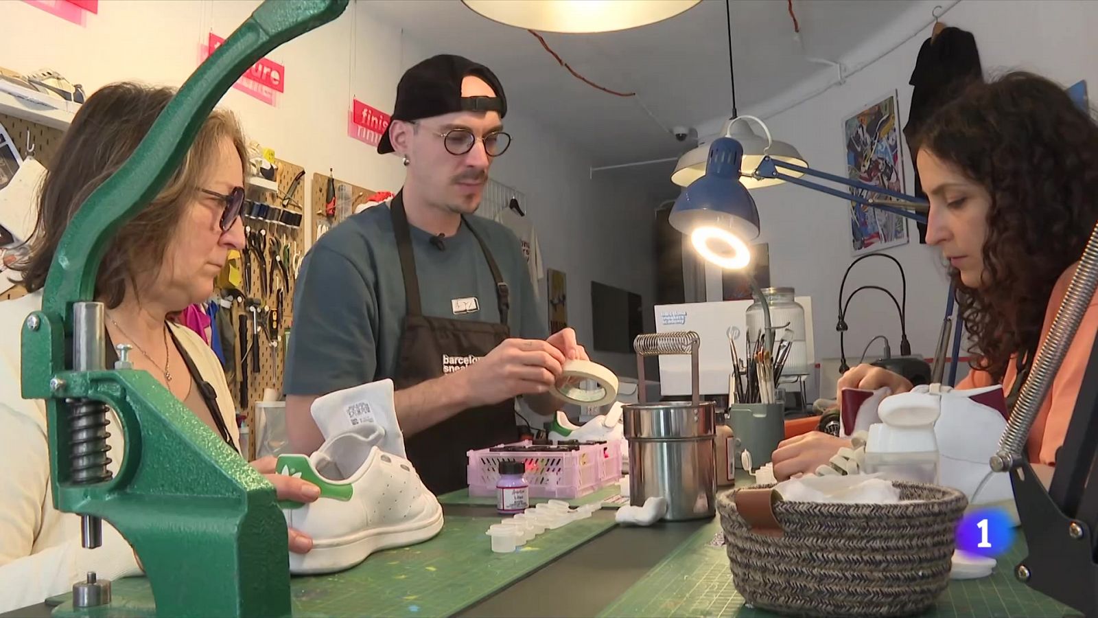 Un toc artesanal als productes fabricats en massa - L'Informatiu | Veure