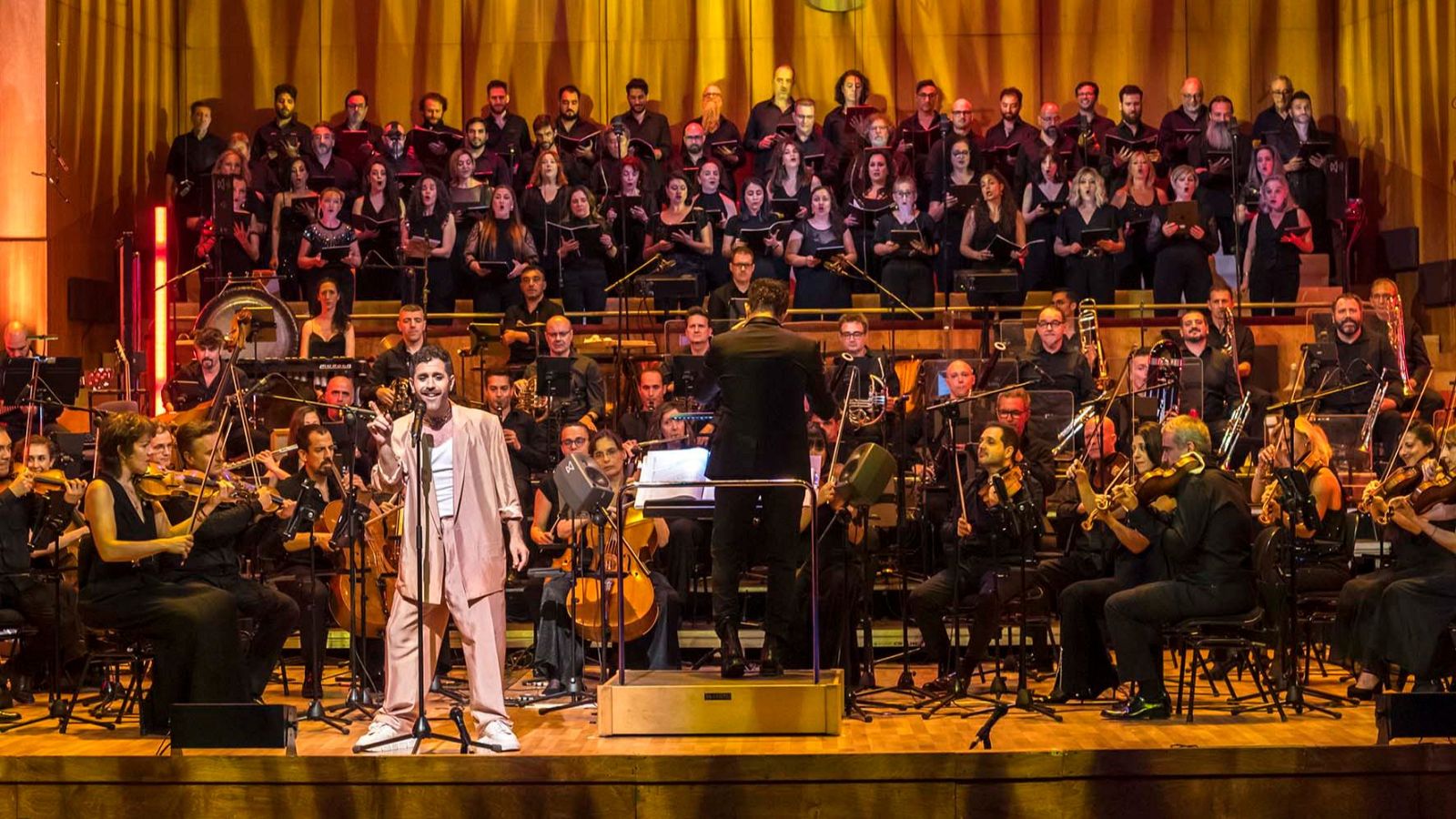 Lo que soy | Vicente Bujalance canta "Amante bandido" - Lo que soy | Ver