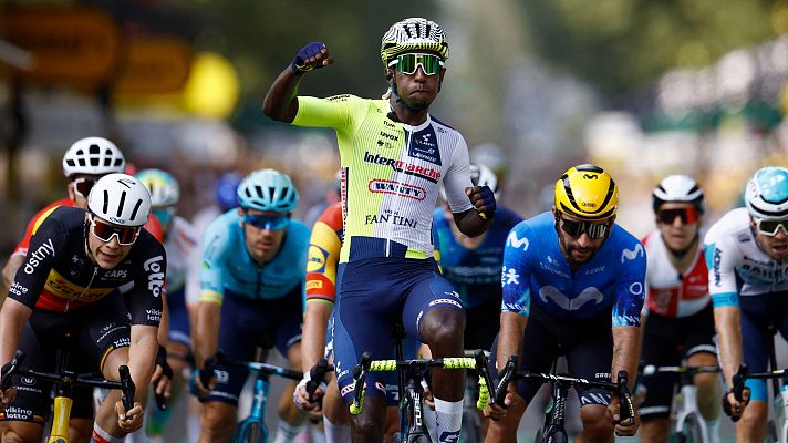 Tour de Francia - Tour de Francia 2024: Biniam Girmay se impone en el sprint de la etapa 3 por las calles de Turín
