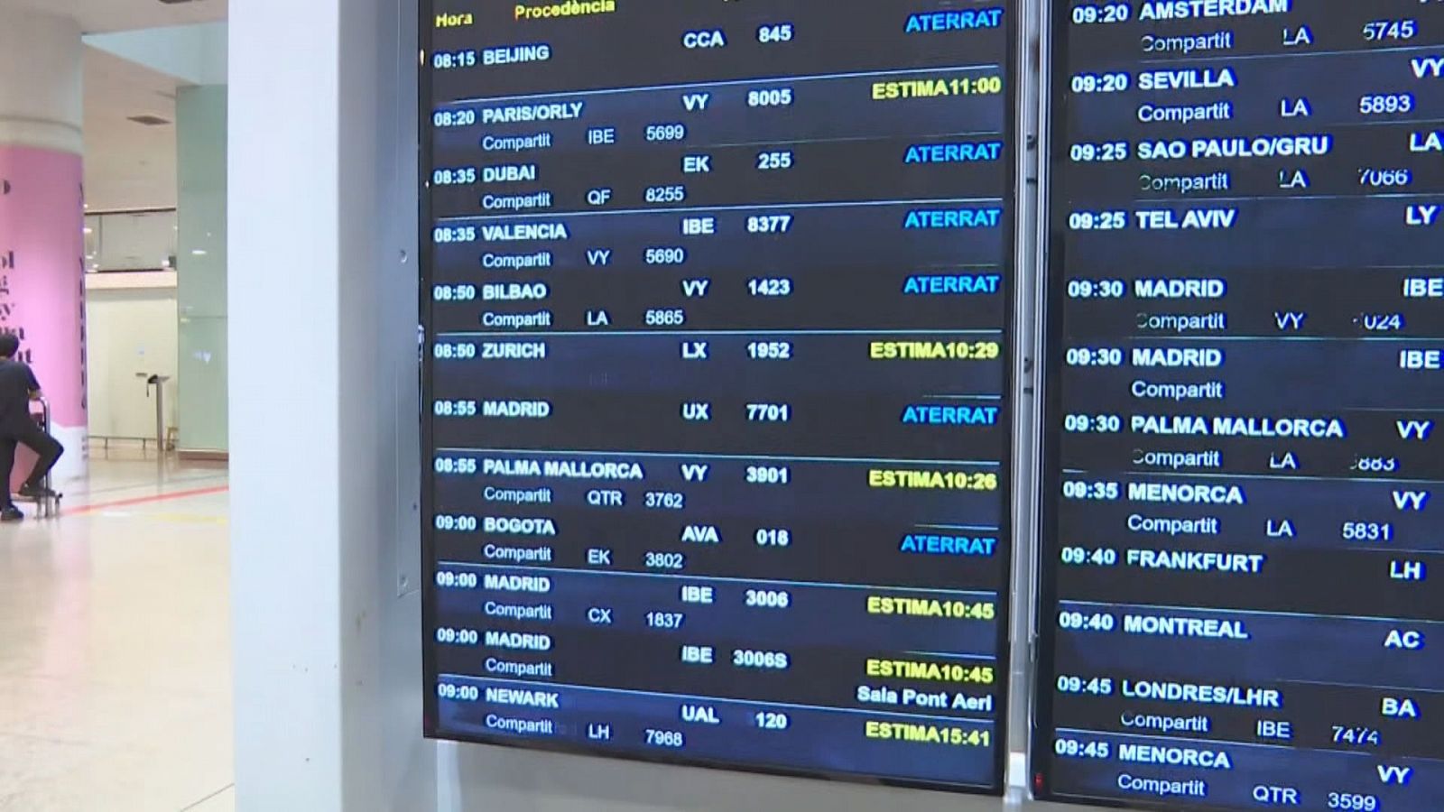 Retards i cancel·lacions a l'Aeroport del Prat per la tempesta