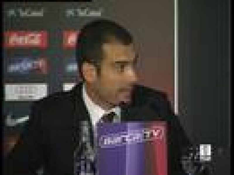 Pep Guardiola ha anunciado en su presentación como nuevo entrenador del Barça que no cuenta con Ronaldinho, Eto'o y Deco.